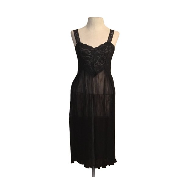 Vintage Michelene Nylon Gown Size 32 Black Sheer Lace Top - Picture 1 of 5